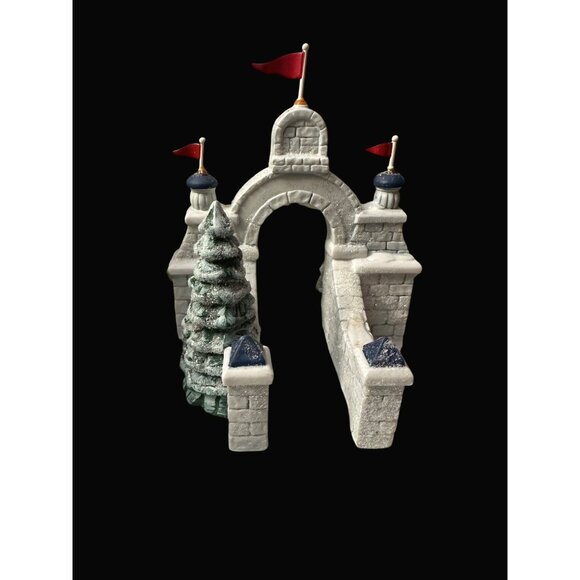 Heritage Village Collection North Pole Gate  Porcelain Dept 56 5632-4 - Picture 3 of 11
